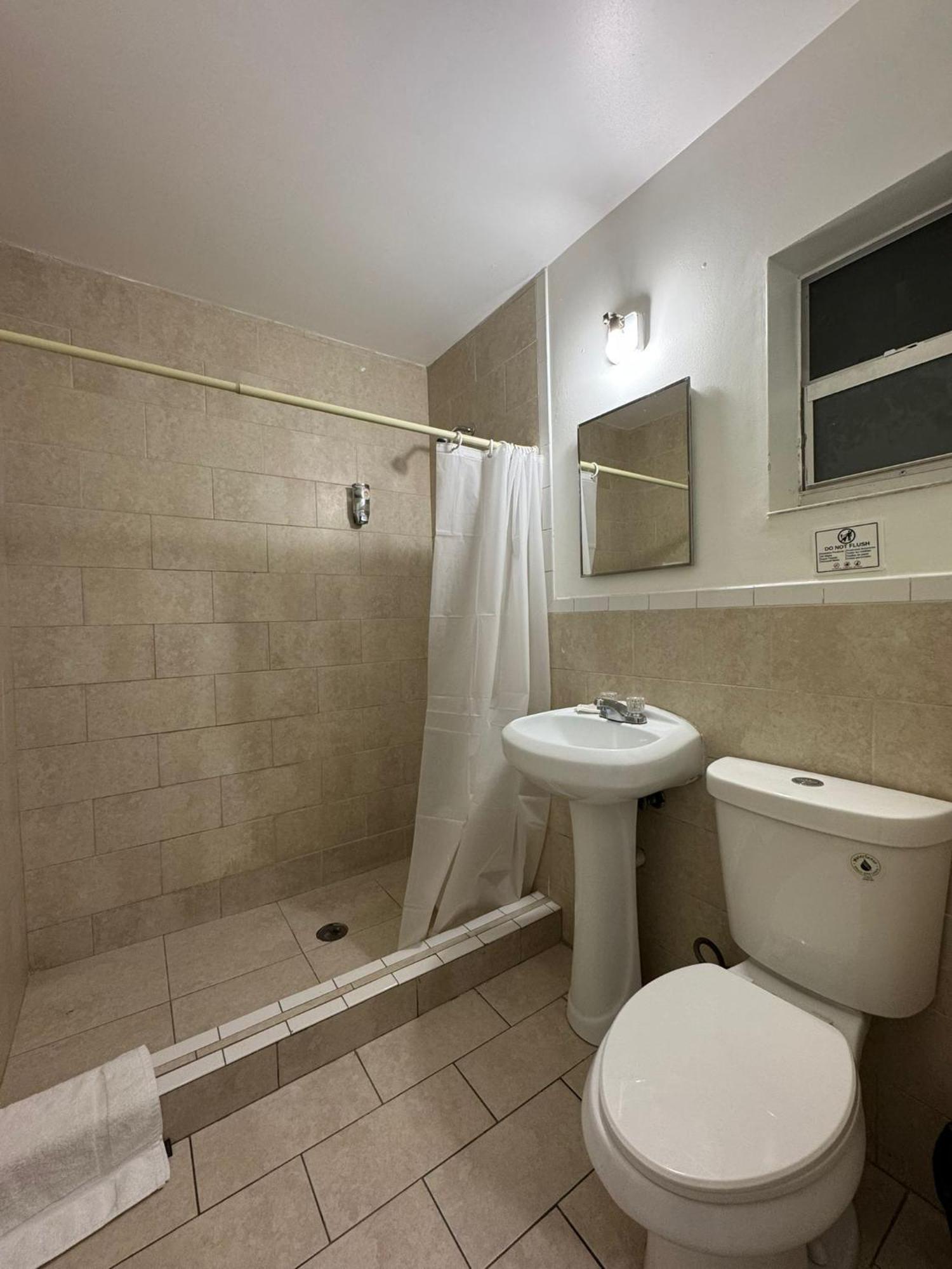 Hotel Rainbow - Miami - Little Havanna المظهر الخارجي الصورة